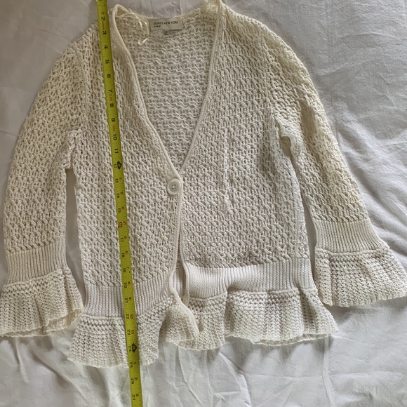 JONES NEW YORK sport | M | Feminine cardigan one button peplum style flare cuffs - Picture 2 of 5